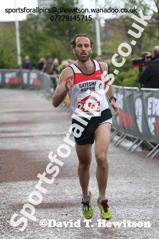 Nigel Camilleri (Gateshead) 8th in the Sunderand City 10k. Photo: David T. Hewitson/Sports for All Pics